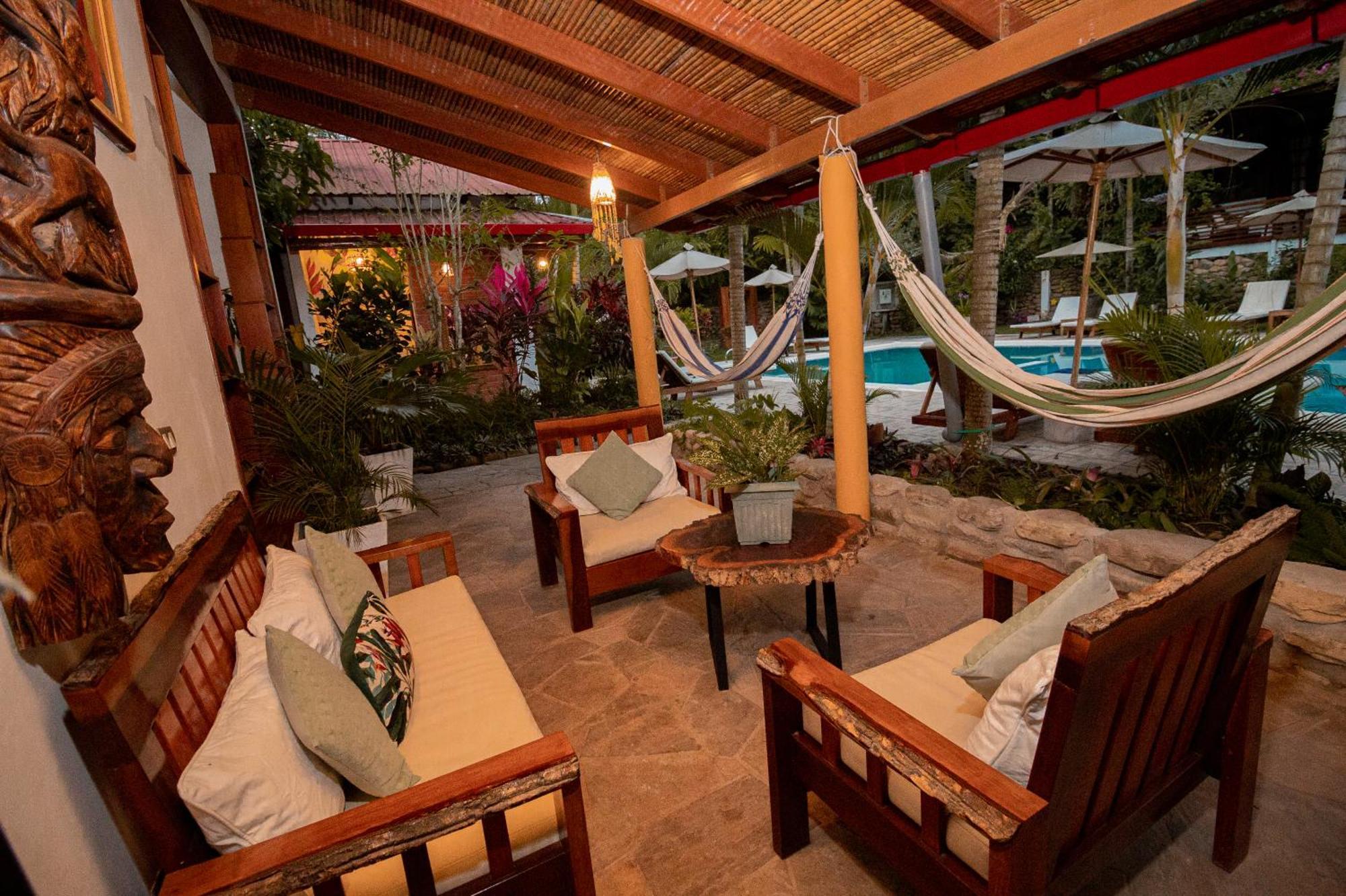 Villa Lu Amazon Ecolodge タラポト エクステリア 写真